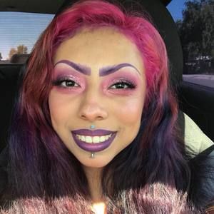 Meet your Posher, Eileen